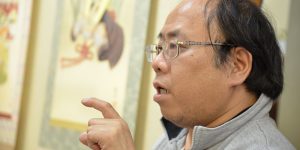 人形の油市（あぶいち） 6代目　山崎眞一さん